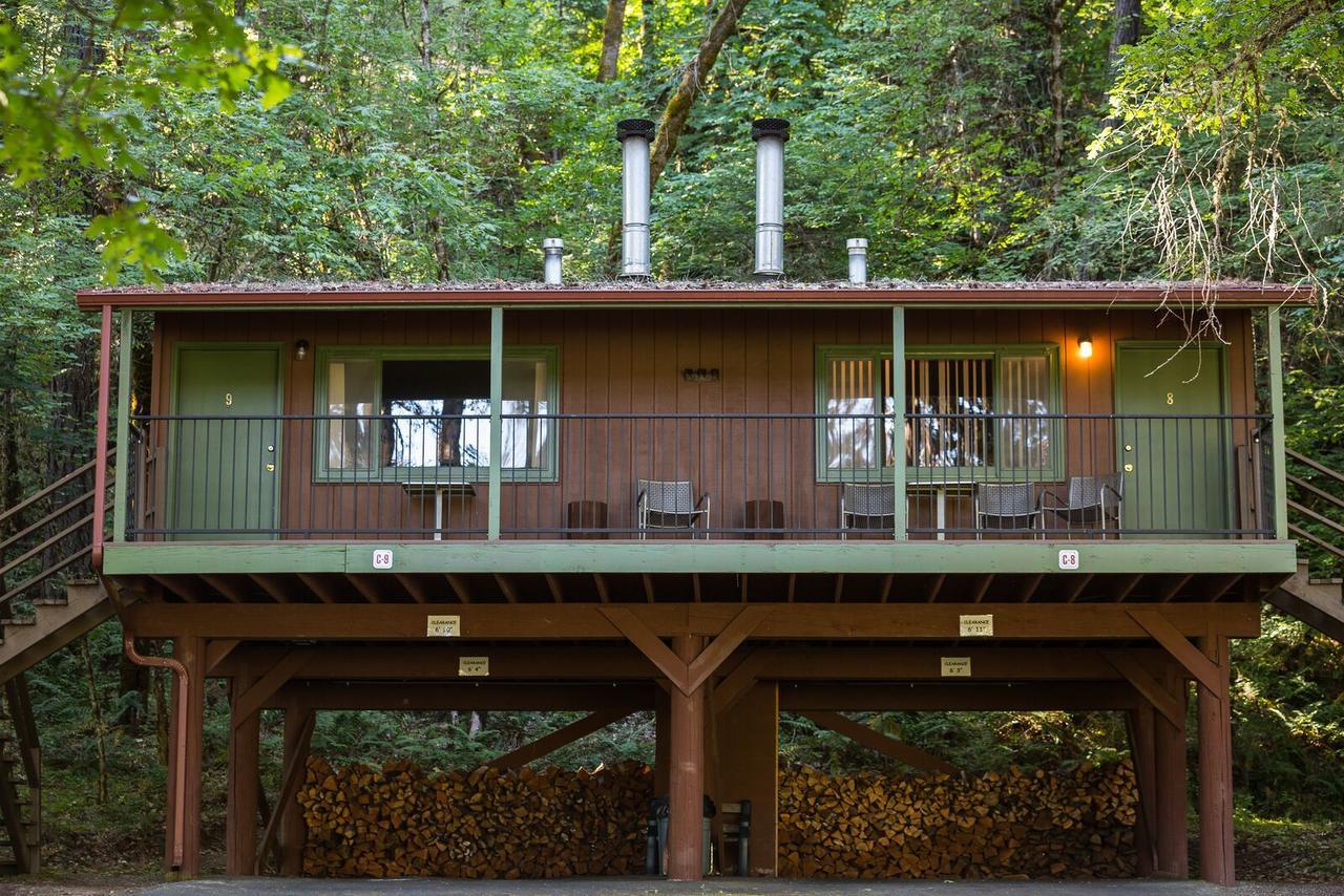 Morrisons Rogue River Lodge Merlin Ngoại thất bức ảnh
