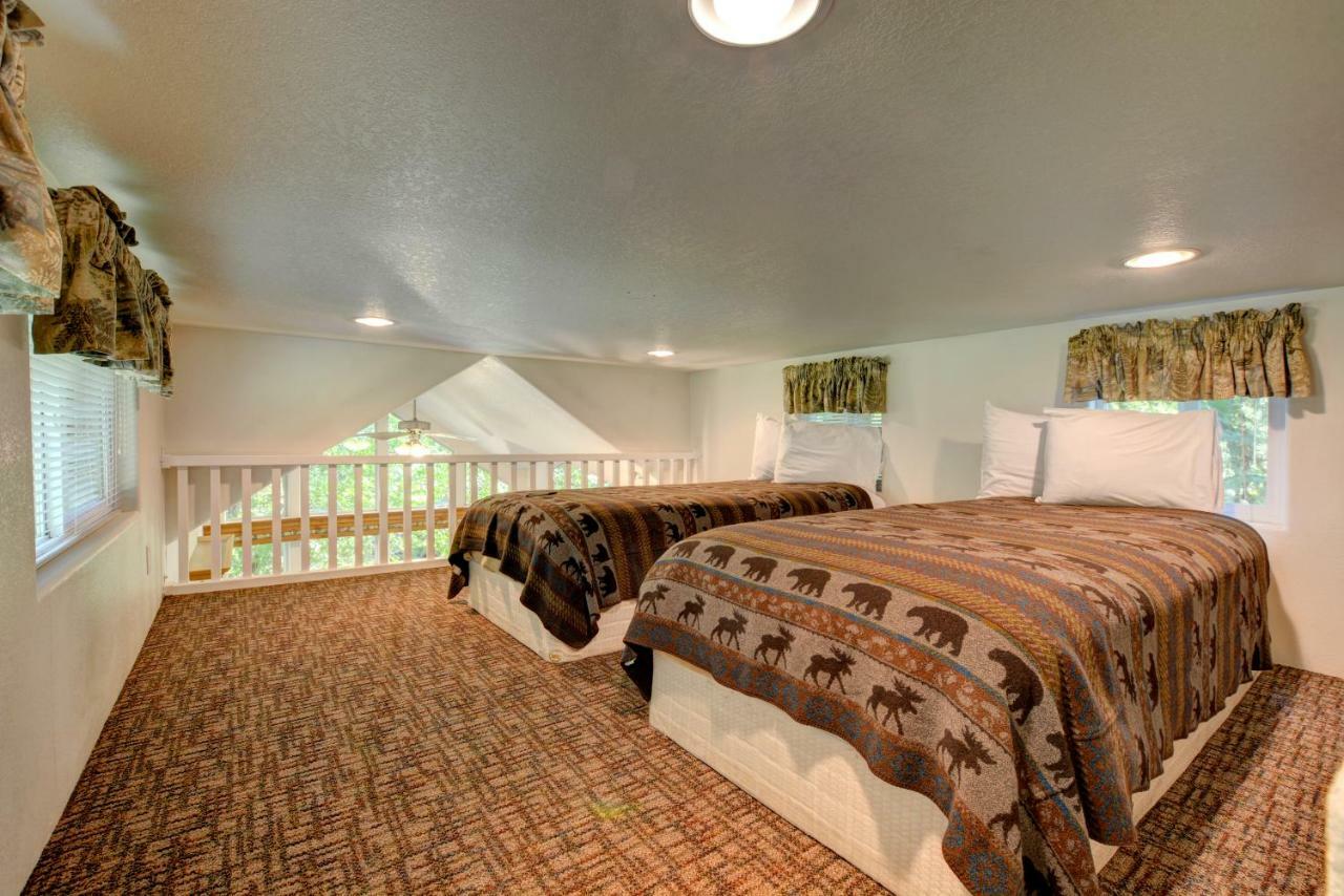 Morrisons Rogue River Lodge Merlin Ngoại thất bức ảnh